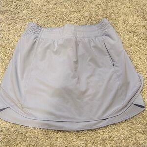 Like new! Lululemon Athletica Light Gray Women's Skort size 10